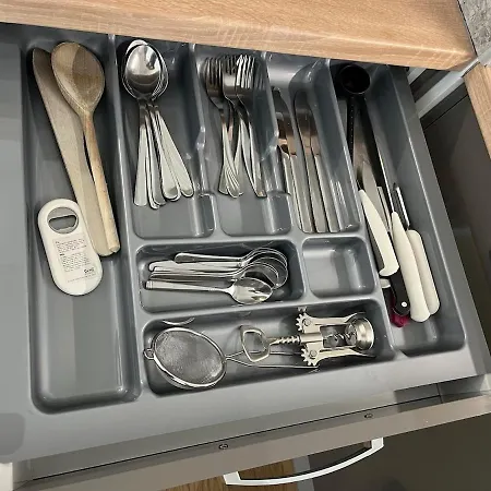 Klingerka 007 2 Separate Bedrooms Parking Included Апартаменты *