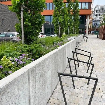 Klingerka 007 2 Separate Bedrooms Parking Included Апартаменты Братислава