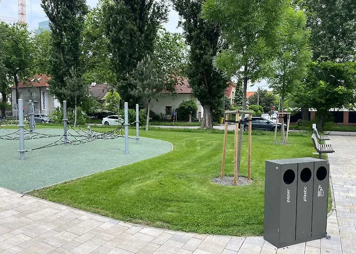 شقة Klingerka 007 2 Separate Bedrooms Parking Included *